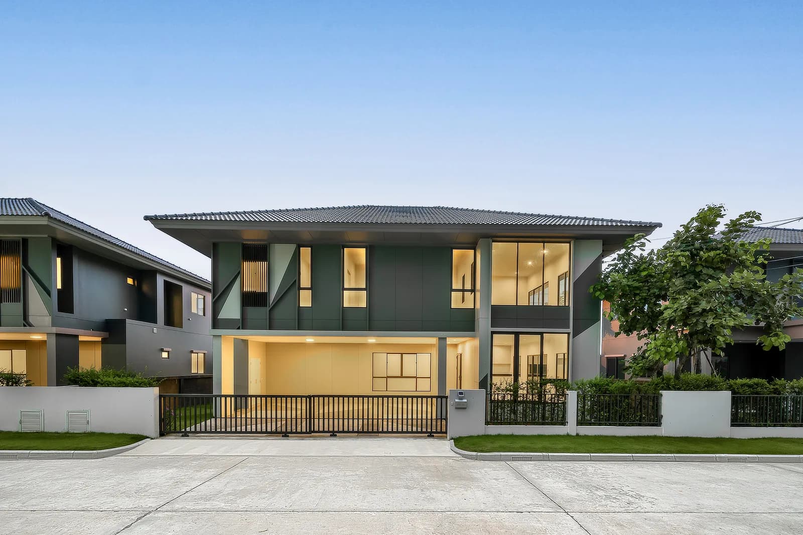 Saransiri ศรีวารี — 9